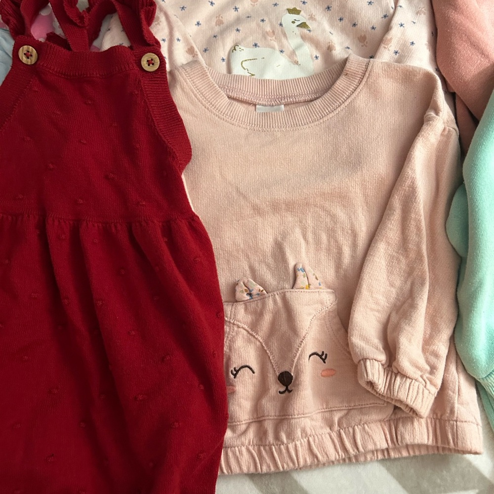 18 Month Girls Bundle Lot of 34 pieces - Picture 4 of 12